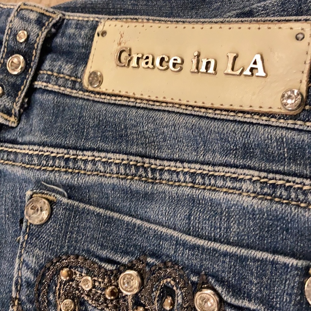 Grace in LA Sz 9/27” Gold, Silver, Crystal studded - Picture 12 of 15